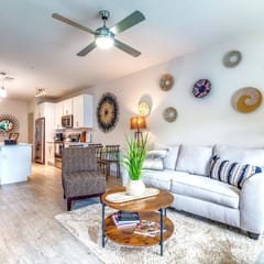 Skyline King 1BR