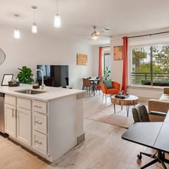 Riverwalk Retreat 1BR