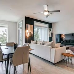 River Walk Balcony 1BR