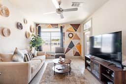 Skyline King 1BR - Image 2