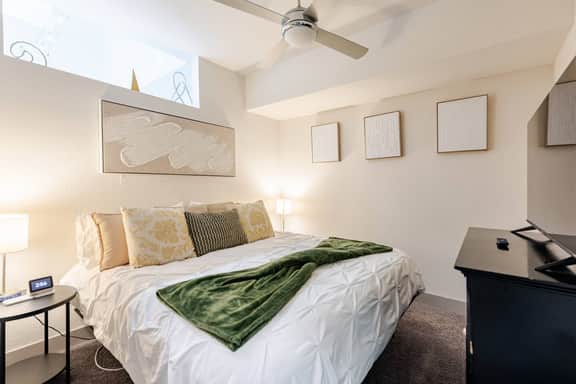 2-Story Penthouse Loft • River Walk Views - Image 2